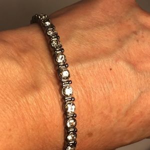 Rhinestone/crystal bangle bracelet. Beautiful! Metal, not magnetic